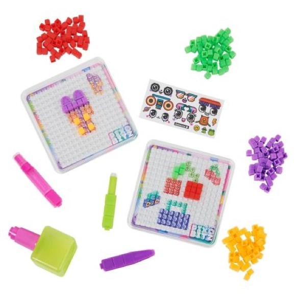 Pixobitz Studio with 500 Water Fuse Beads - Picture 2 of 9